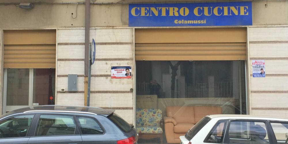 locale commerciale via noicattaro rutigliano