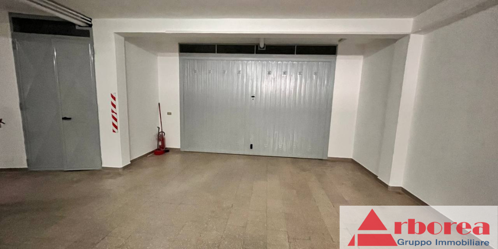 opificio capannone artigianale via conversano a rutigliano bari