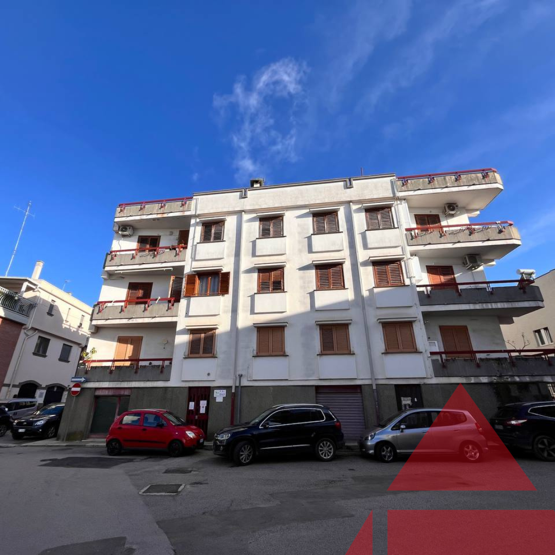 opificio capannone artigianale via conversano a rutigliano bari