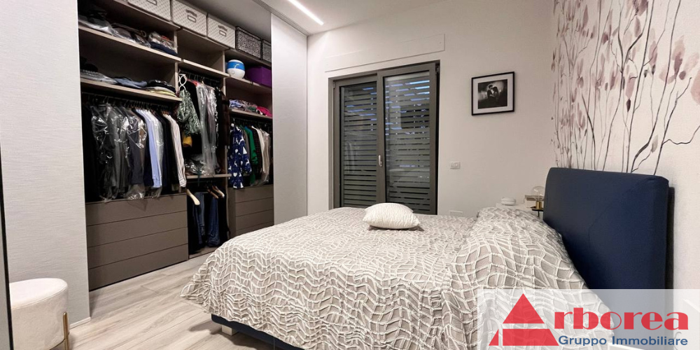 opificio capannone artigianale via conversano a rutigliano bari