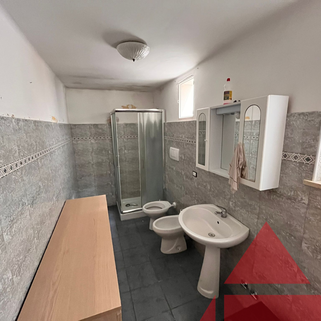 opificio capannone artigianale via conversano a rutigliano bari