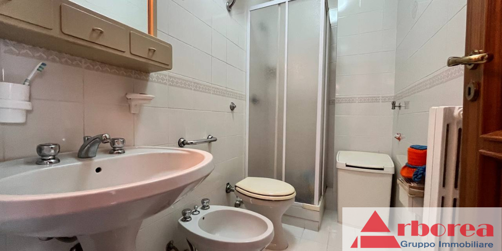 opificio capannone artigianale via conversano a rutigliano bari