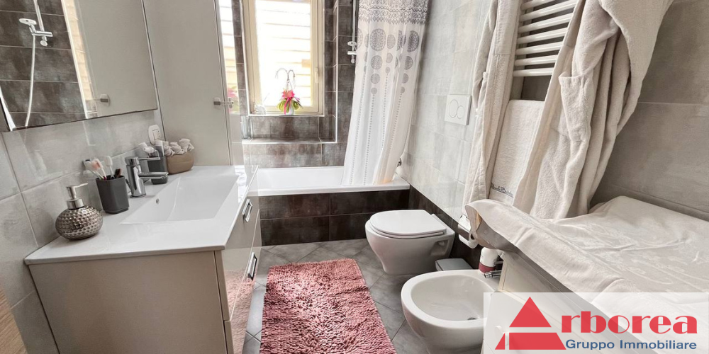 opificio capannone artigianale via conversano a rutigliano bari