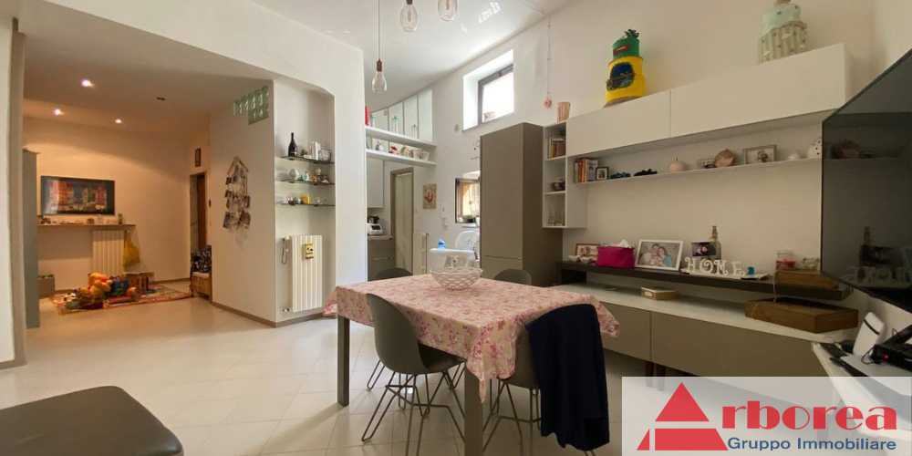 opificio capannone artigianale via conversano a rutigliano bari