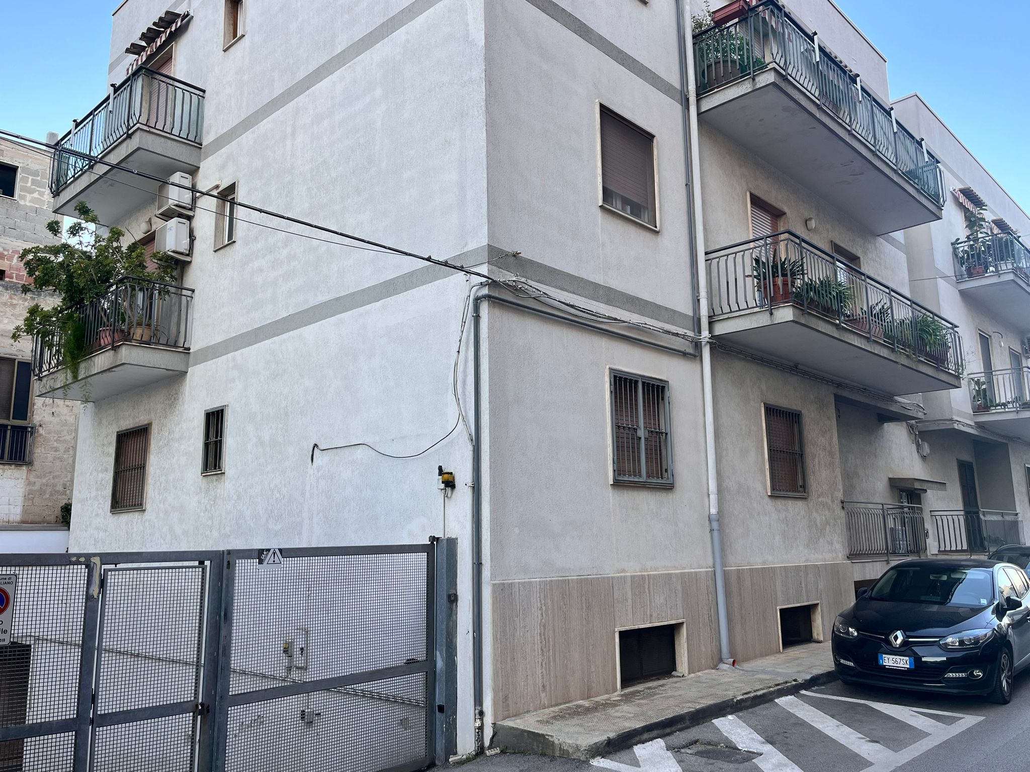 opificio capannone artigianale via conversano a rutigliano bari