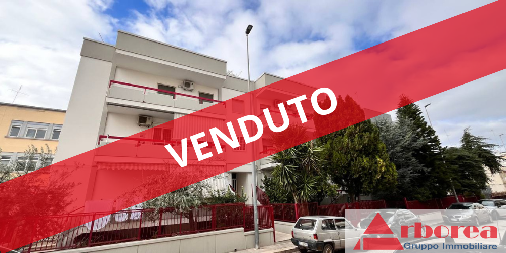 Appartamento di 5 vani + Accessori a Rutigliano (zona Via Umbria)